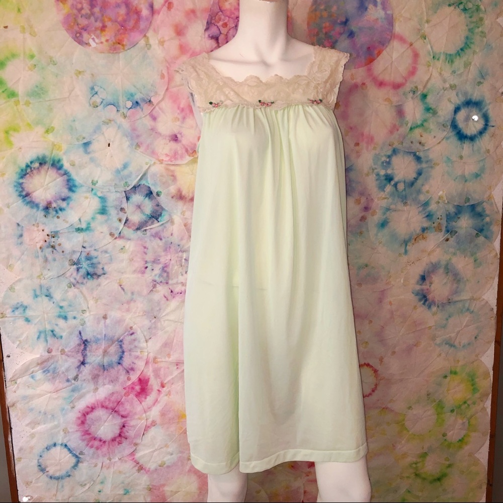 Sea foam & Rosette Vintage Nightie